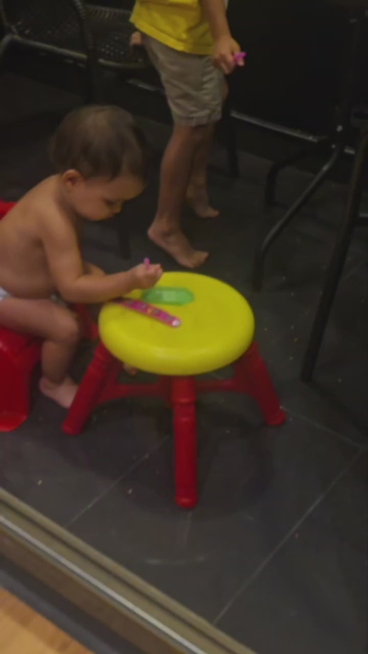 Diamond painting session footage